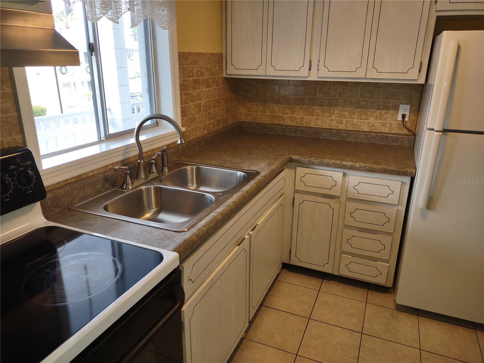 Image 3 of 14 For 1566 Pleasant Road J24