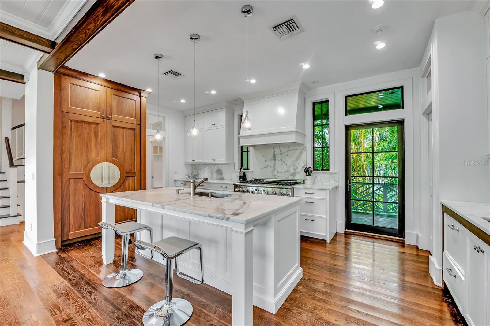 Image 13 of 61 For 103 Park Avenue