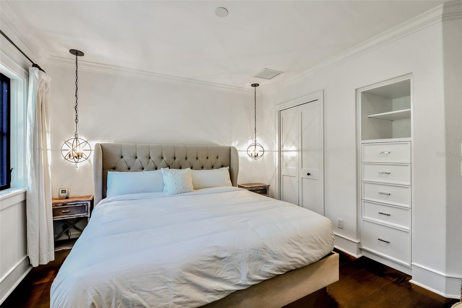 Image 24 of 61 For 103 Park Avenue