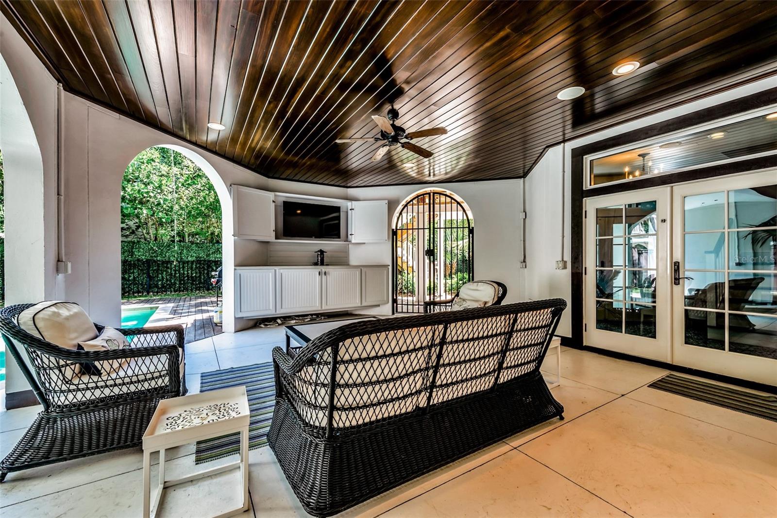 Image 48 of 61 For 103 Park Avenue