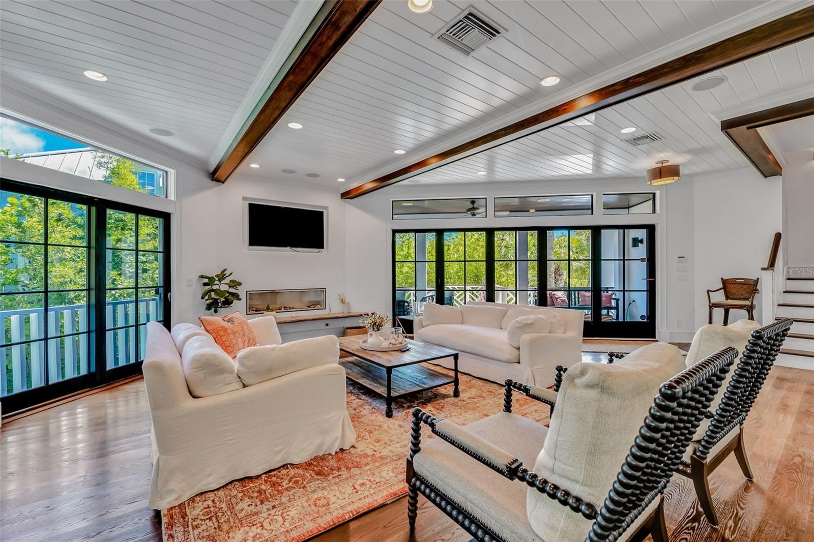 Image 8 of 61 For 103 Park Avenue