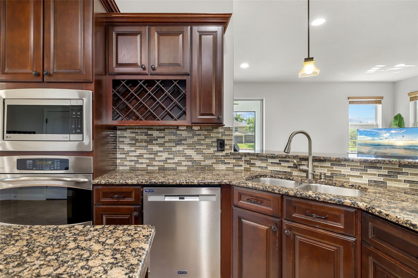 Image 14 of 71 For 5347 Mang Place