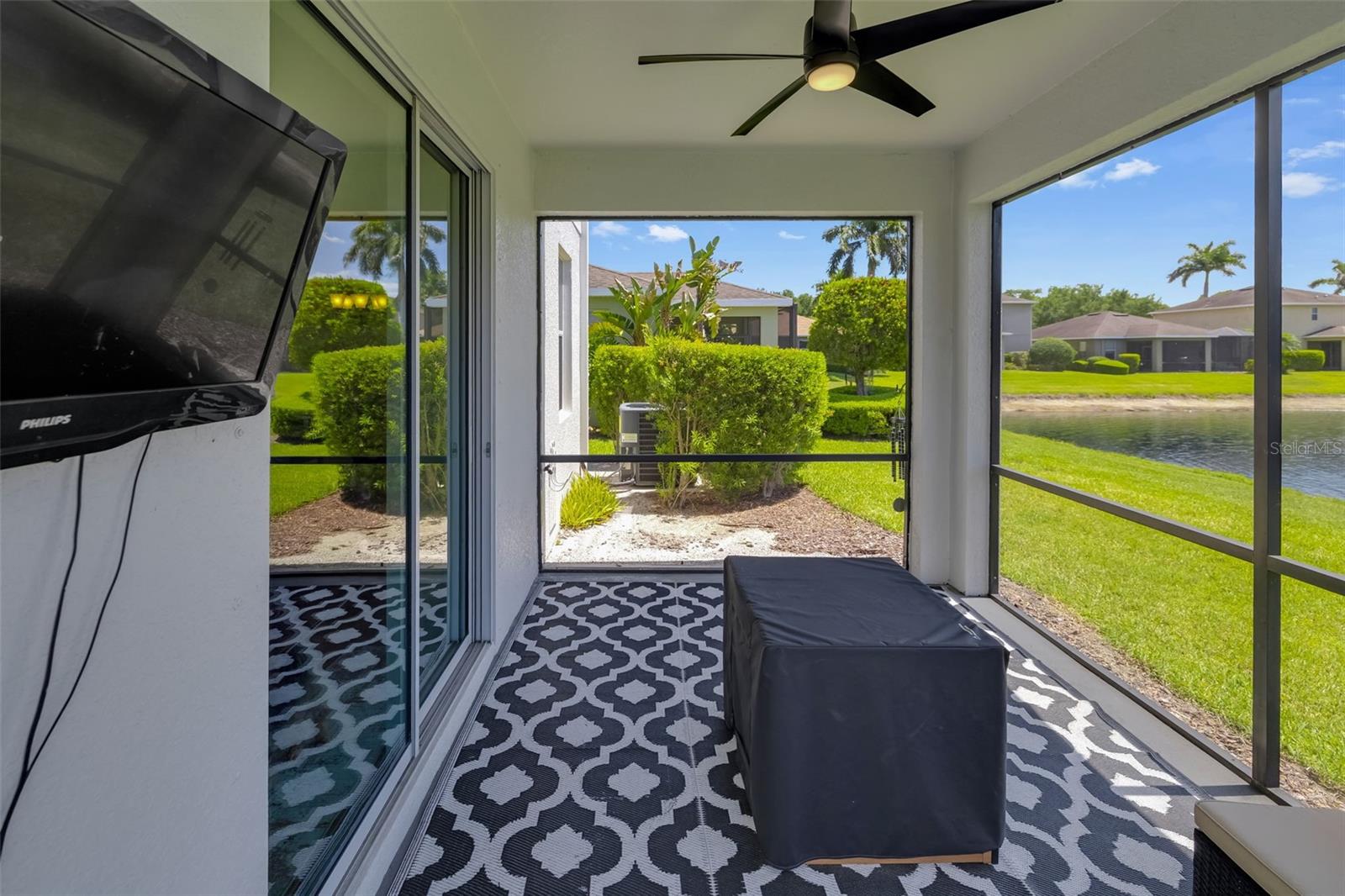 Image 22 of 71 For 5347 Mang Place