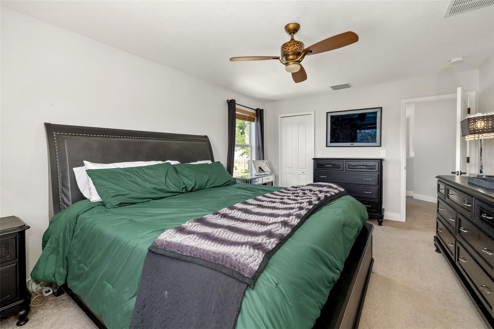 Image 33 of 71 For 5347 Mang Place