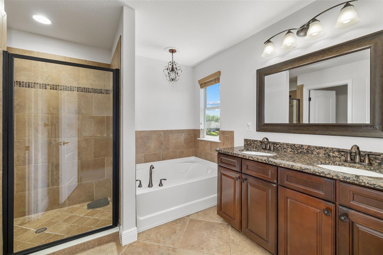 Image 35 of 71 For 5347 Mang Place