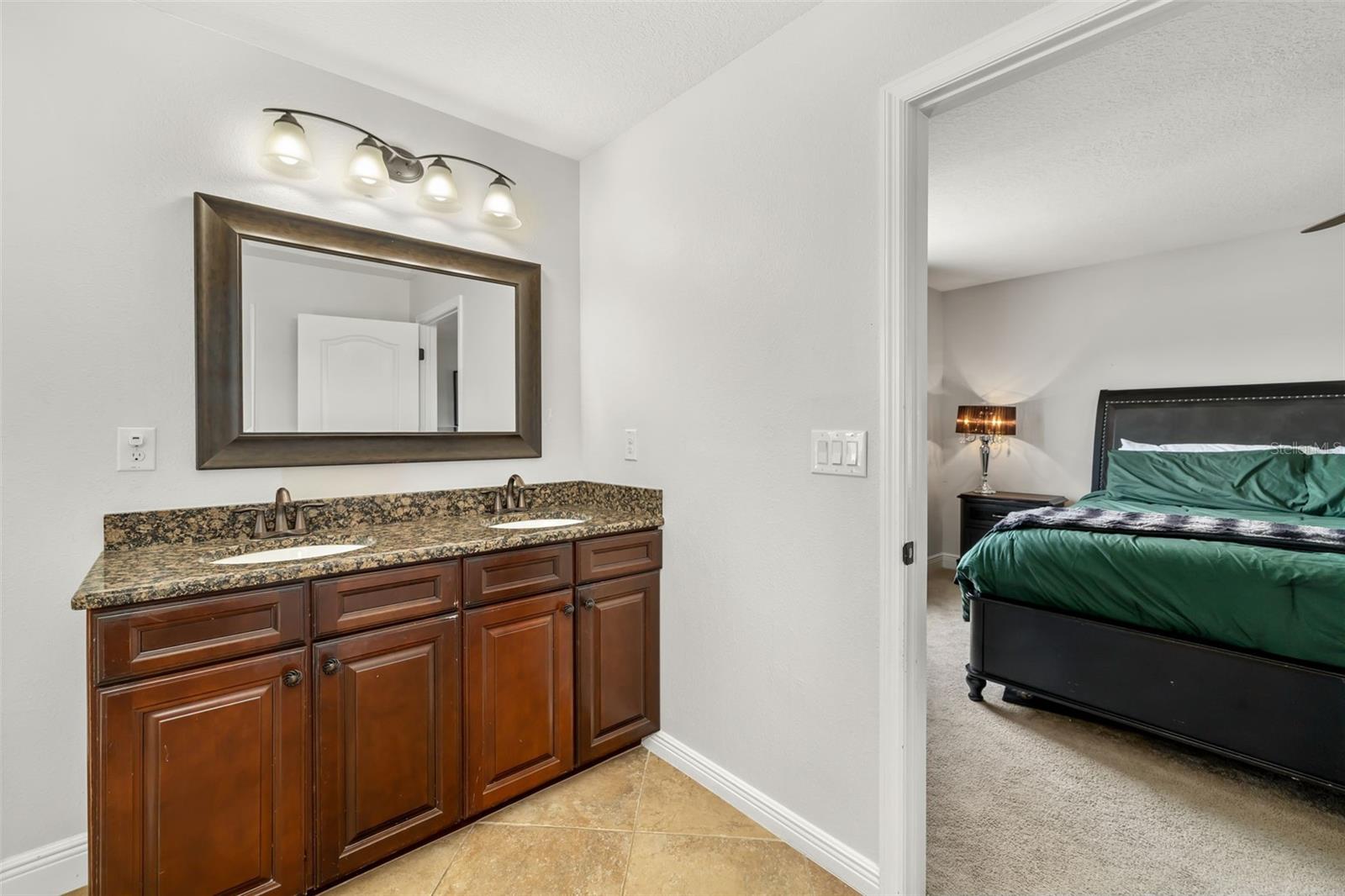 Image 36 of 71 For 5347 Mang Place