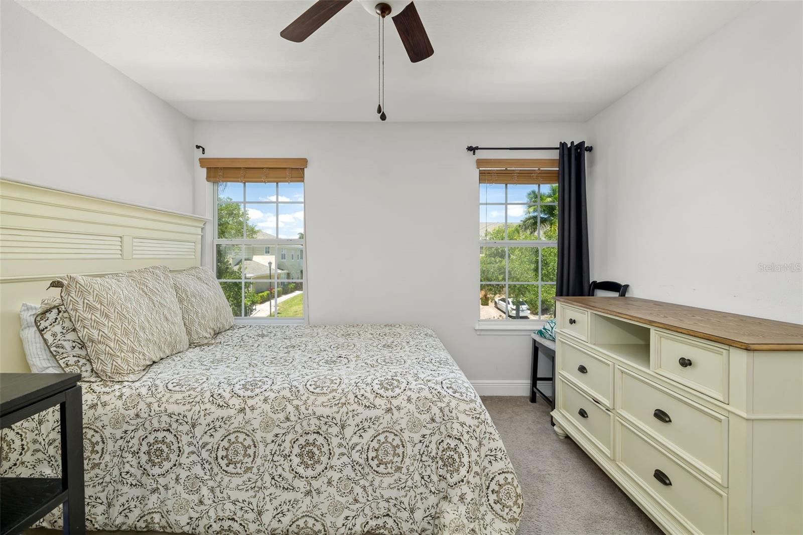 Image 41 of 71 For 5347 Mang Place