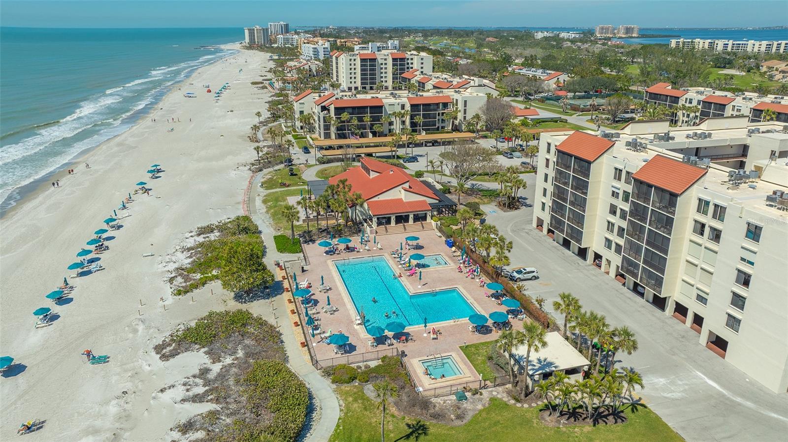 Image 27 of 58 For 2045 Gulf Of Mexico Drive M1-511