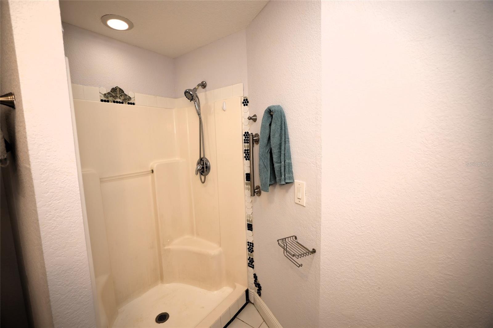 Image 24 of 60 For 3641 Stokes Drive