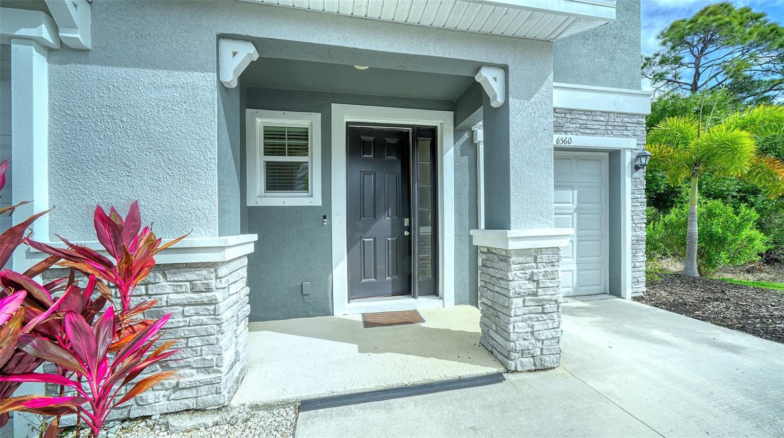 Image 4 of 66 For 6560 Calypso Coral Lane