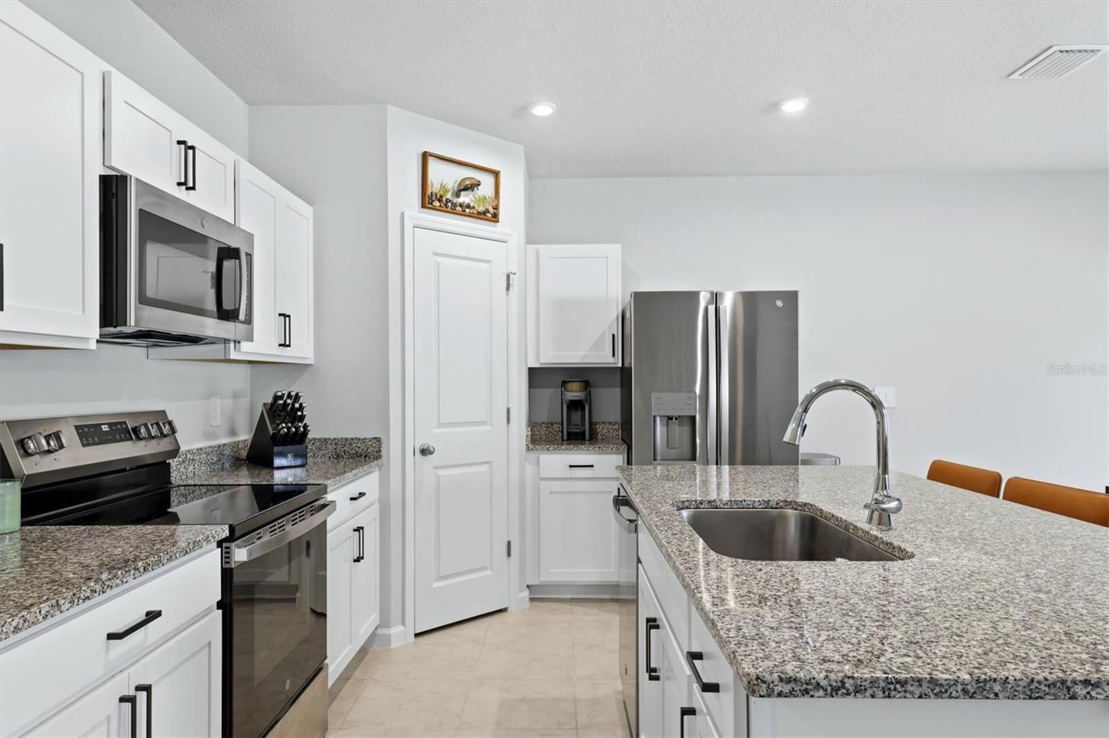 Image 15 of 34 For 806 170th Court E