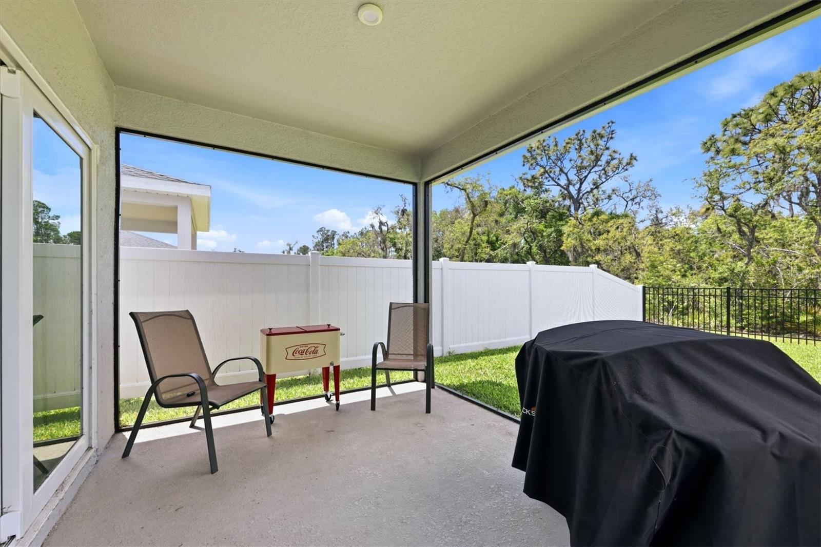 Image 24 of 34 For 806 170th Court E