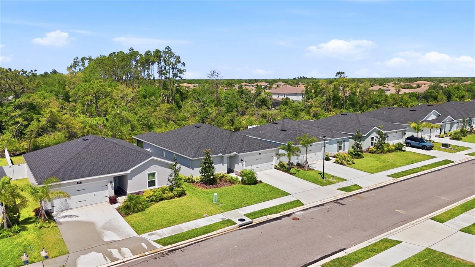 Image 5 of 34 For 806 170th Court E