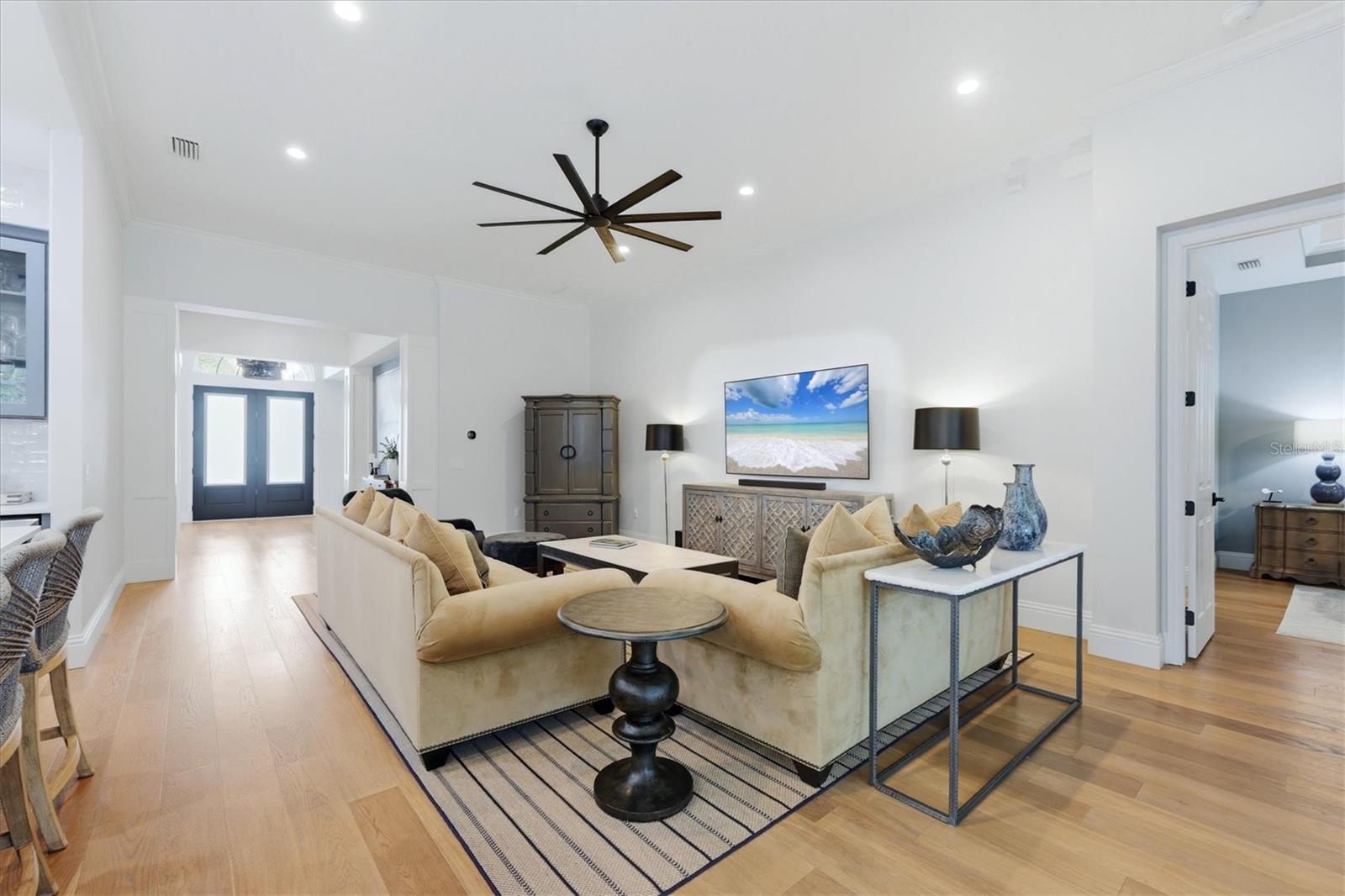 Image 19 of 53 For 12323 Thornhill Court