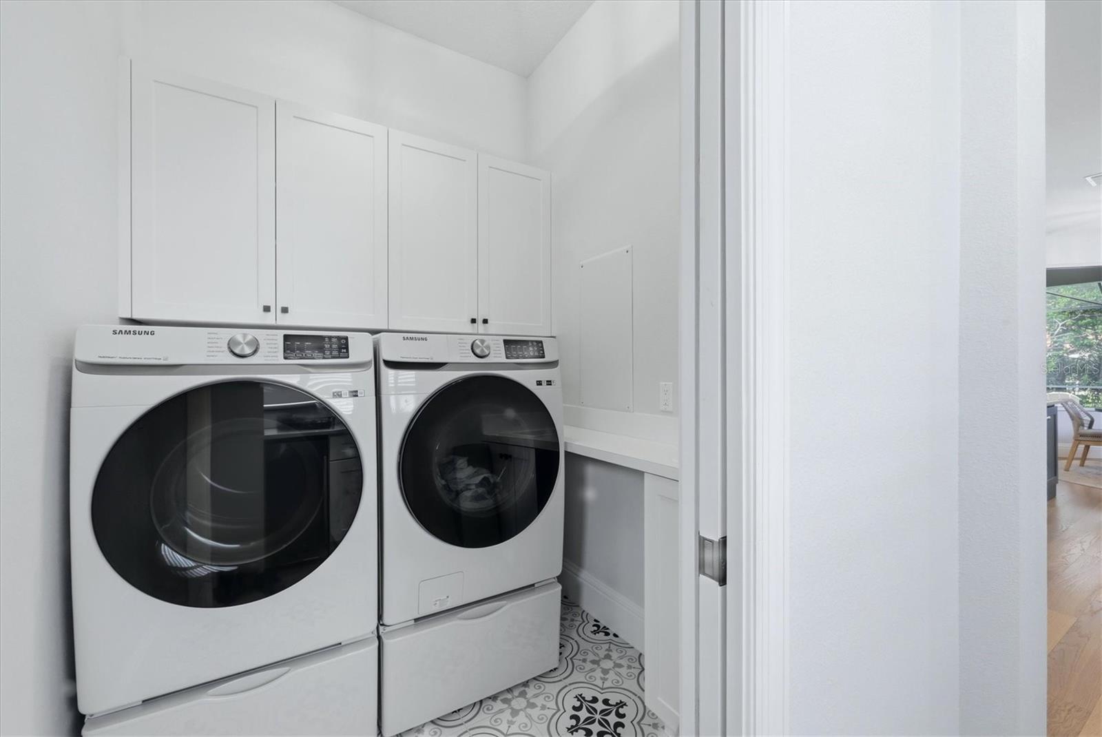 Image 33 of 53 For 12323 Thornhill Court