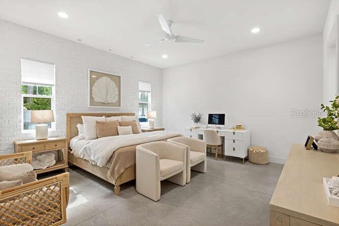 Listing photo id 10 for 4650 10th Street