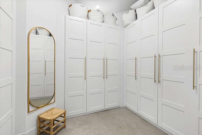 Listing photo id 16 for 4650 10th Street