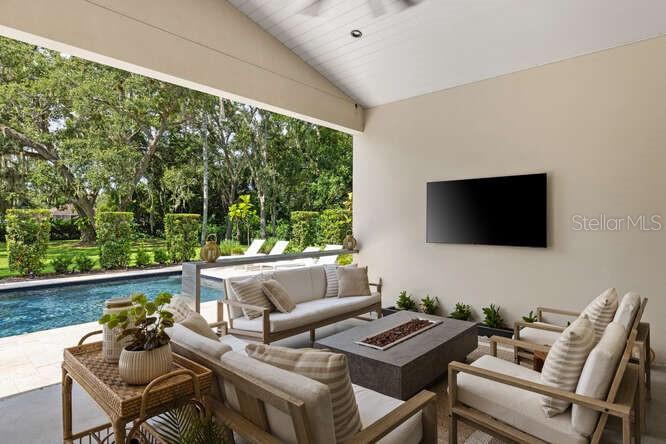 Listing photo id 26 for 4650 10th Street