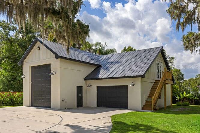 Listing photo id 30 for 4650 10th Street