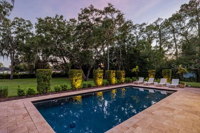 Listing photo id 42 for 4650 10th Street