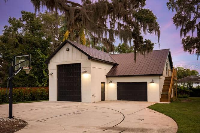 Listing photo id 43 for 4650 10th Street