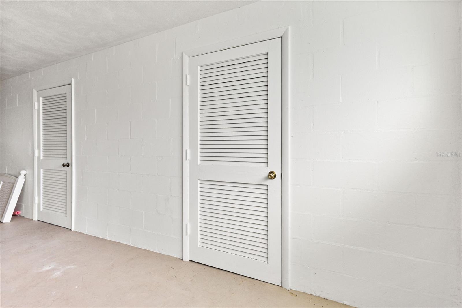 Image 29 of 40 For 100 Bluff View Drive 207b