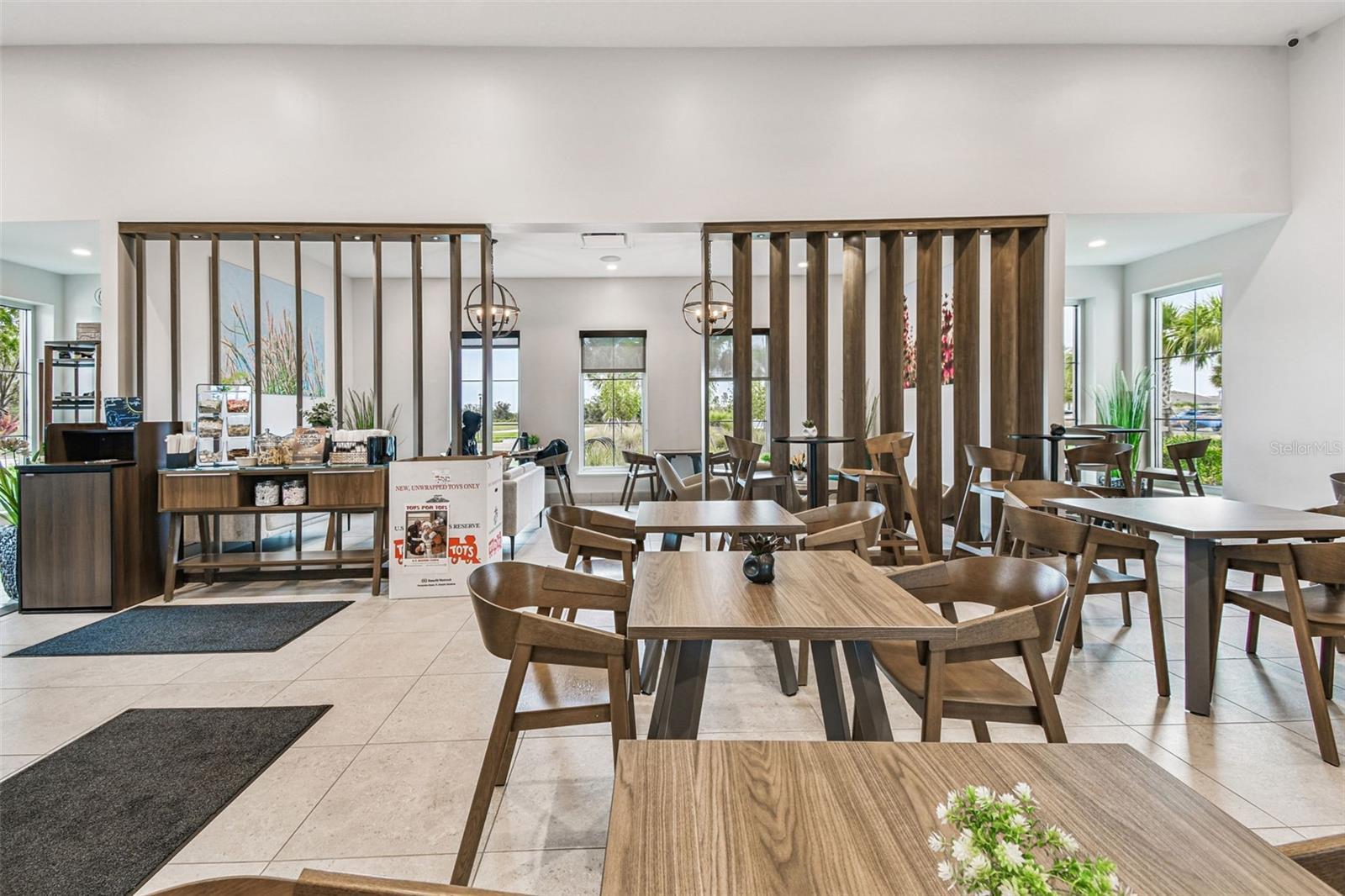 Image 60 of 82 For 17817 Pastureland Avenue