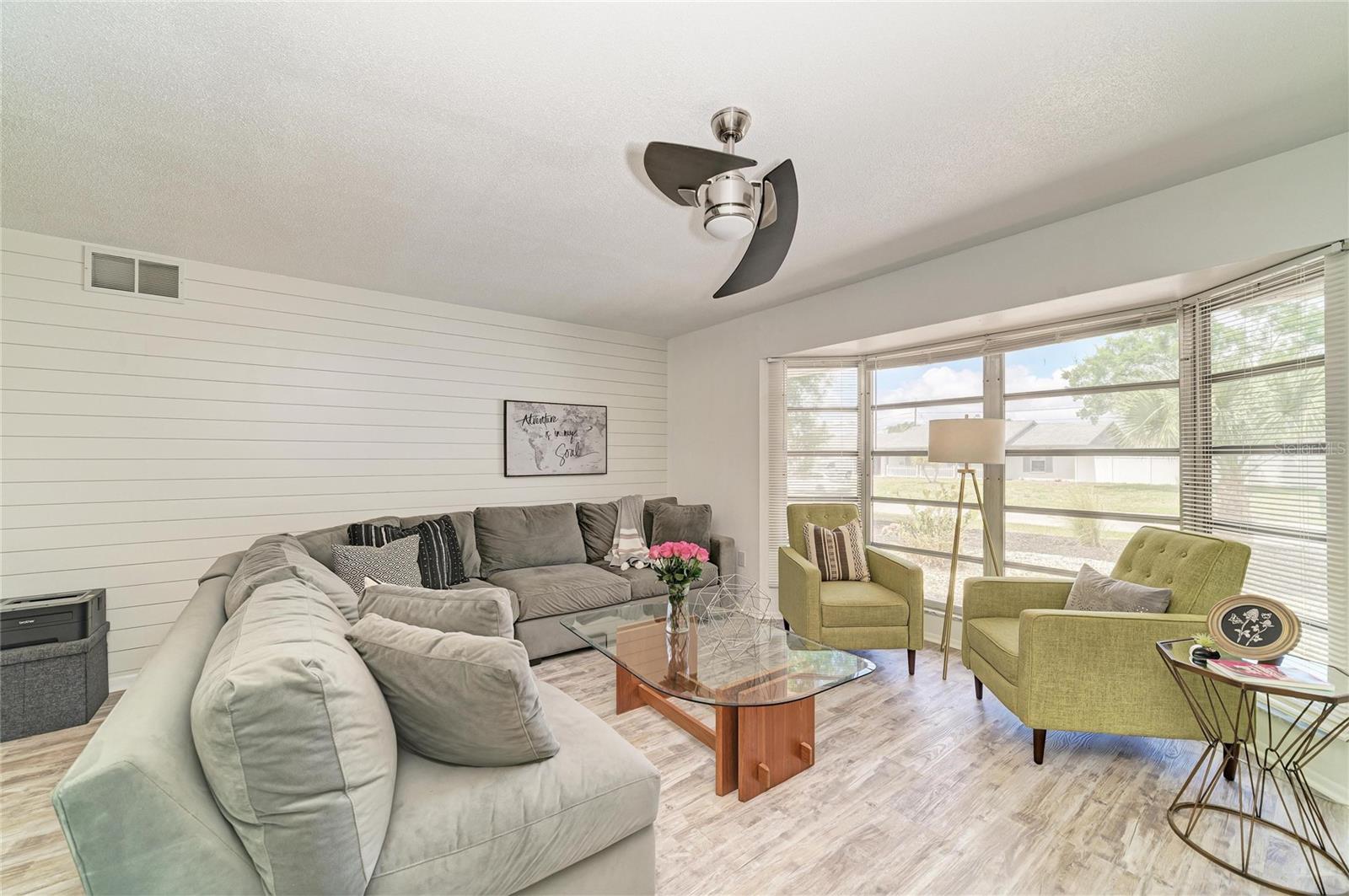 Image 11 of 51 For 3720 Allenwood Street