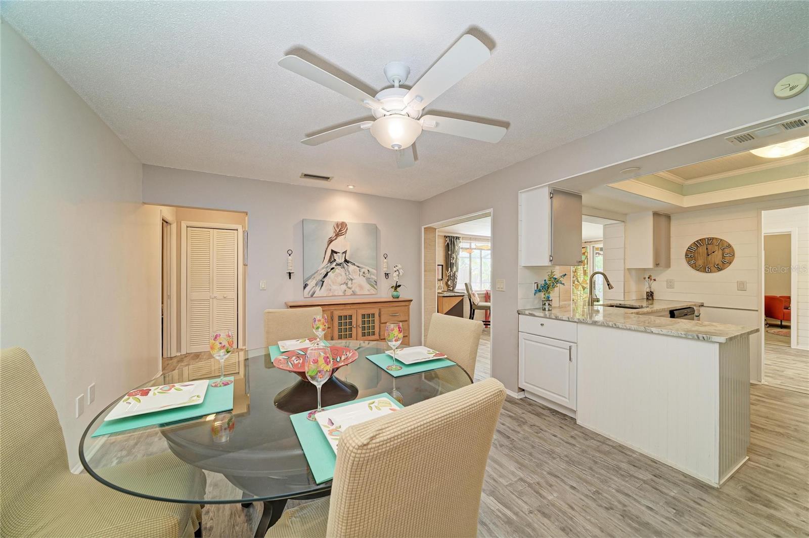 Image 18 of 51 For 3720 Allenwood Street