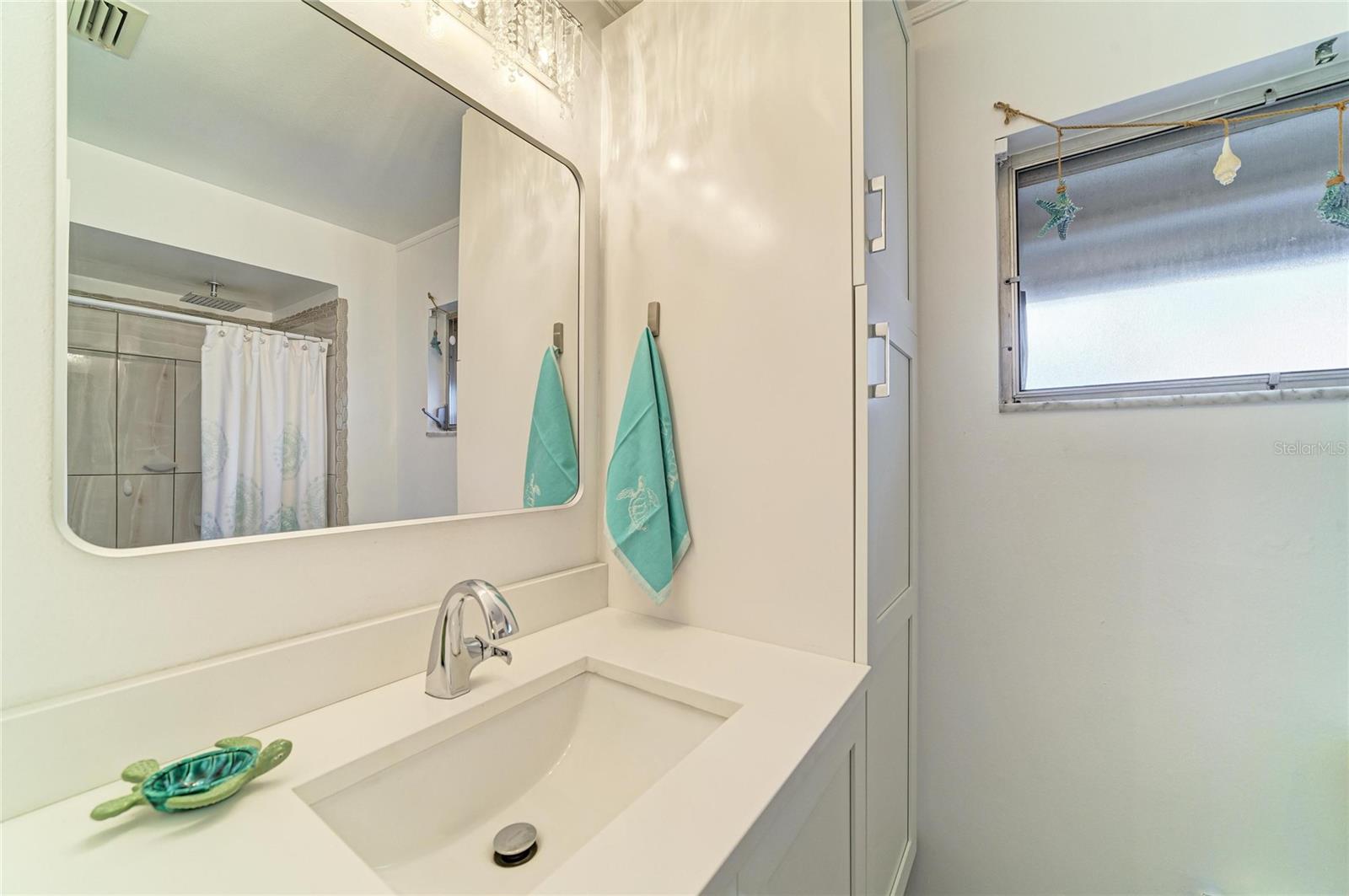 Image 33 of 51 For 3720 Allenwood Street