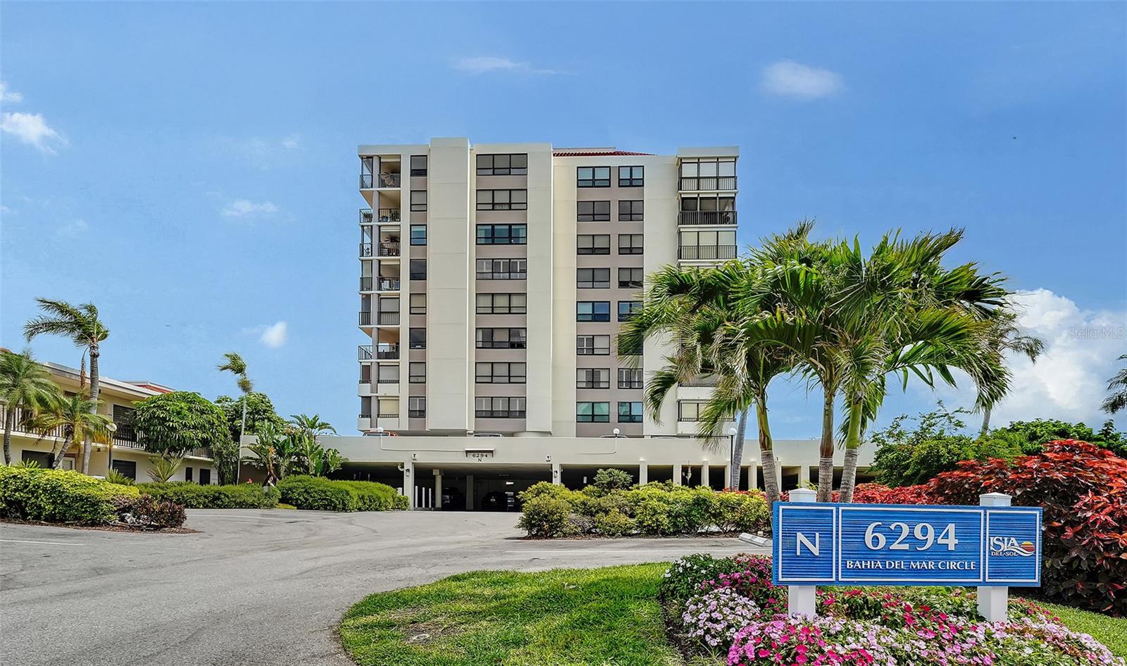 Image 2 of 76 For 6294 Bahia Del Mar Circle 804