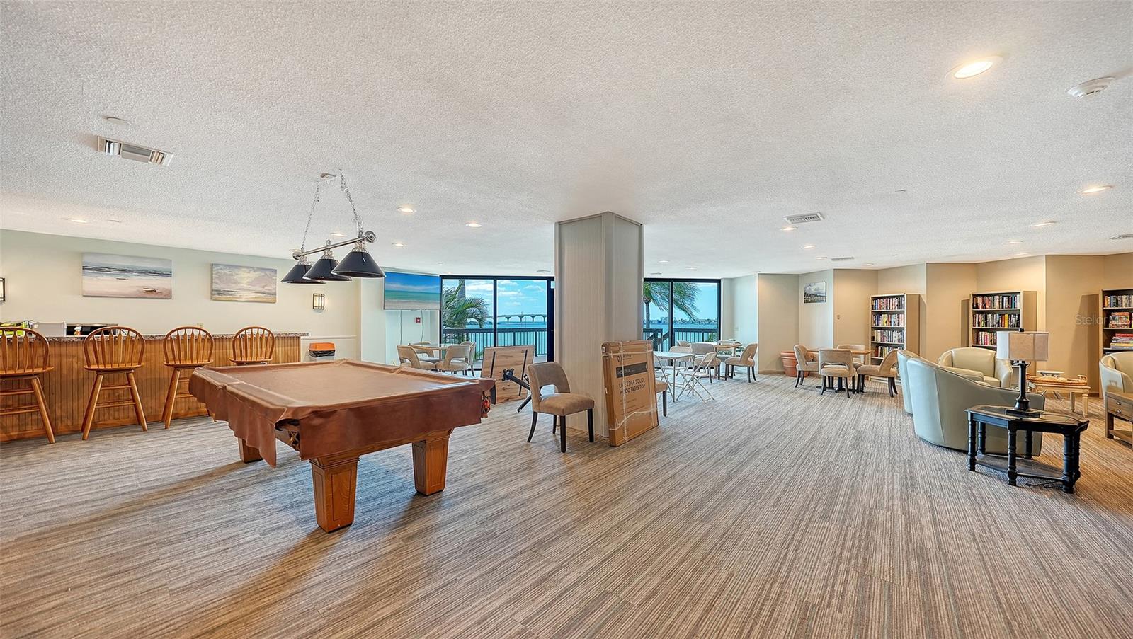 Image 39 of 76 For 6294 Bahia Del Mar Circle 804