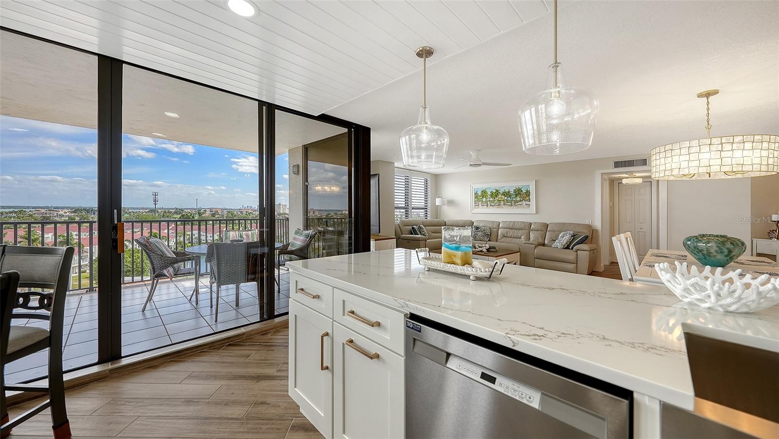 Image 68 of 76 For 6294 Bahia Del Mar Circle 804