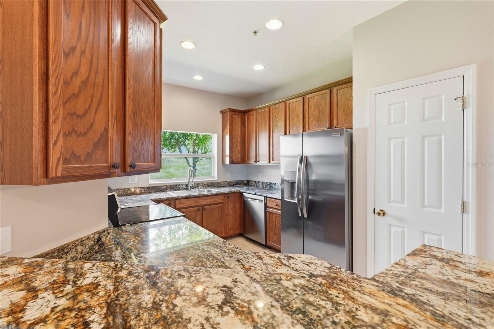 Image 11 of 35 For 1386 Grantham Drive