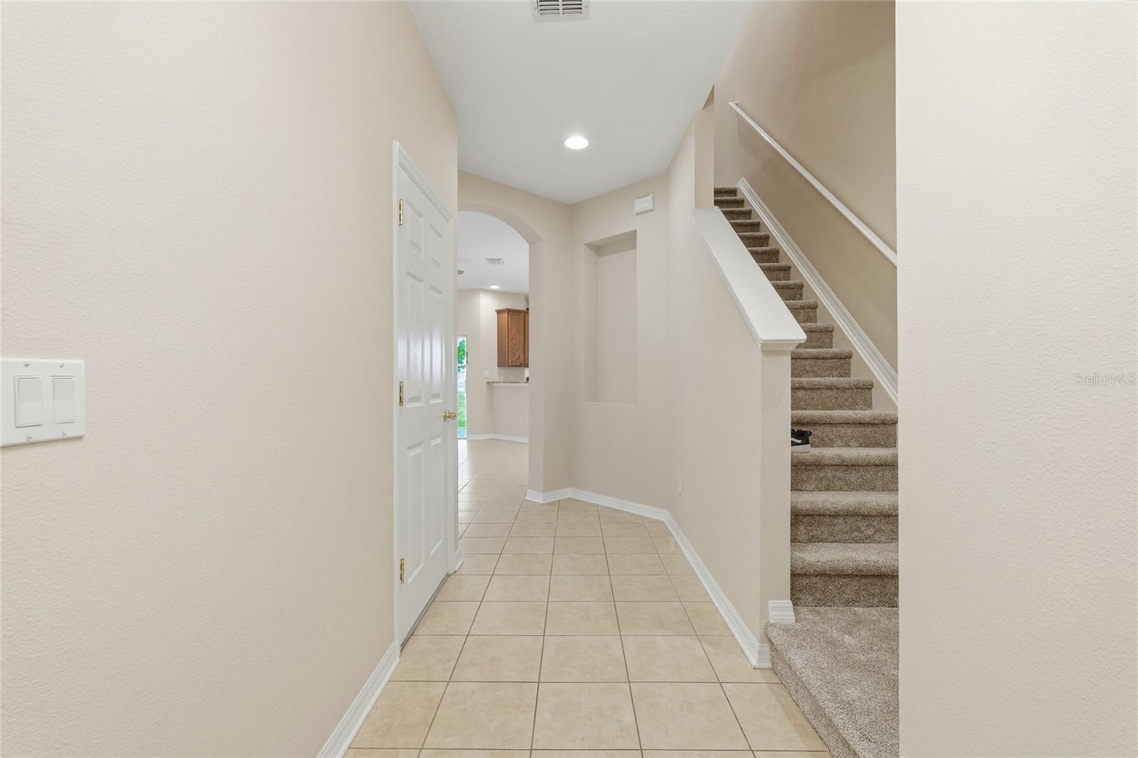 Image 3 of 35 For 1386 Grantham Drive