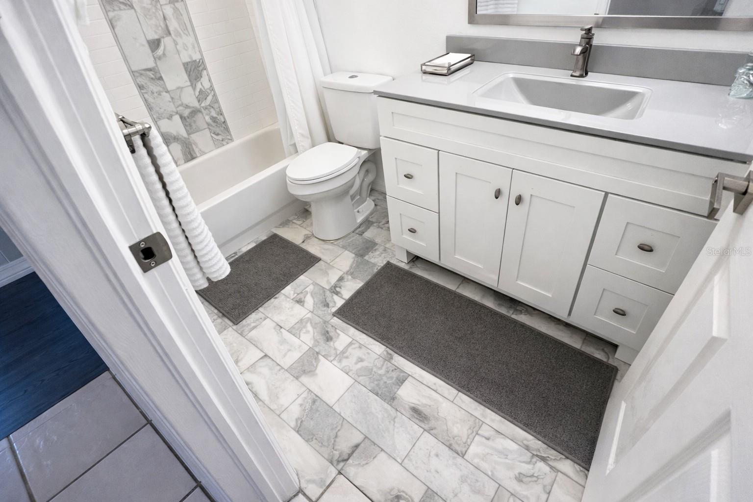 Image 18 of 55 For 3712 Doral Street