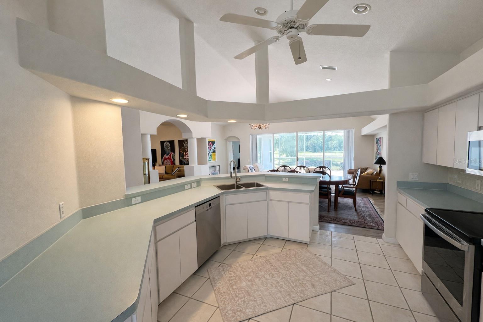 Image 27 of 55 For 3712 Doral Street