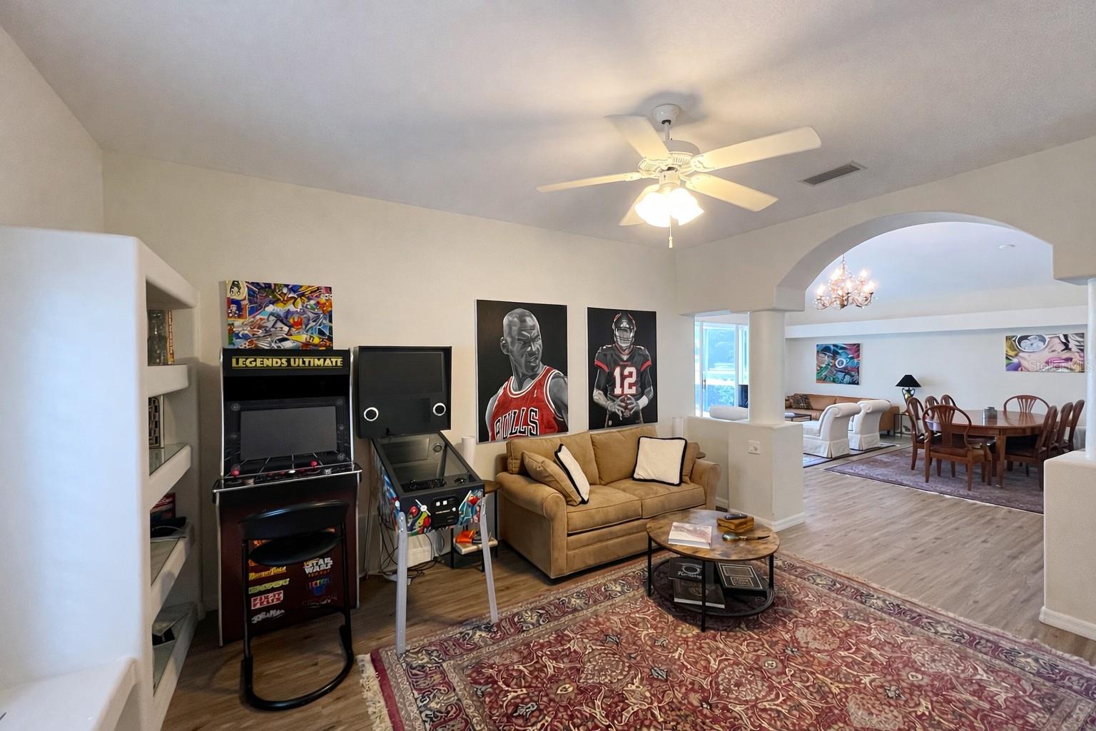 Image 36 of 55 For 3712 Doral Street