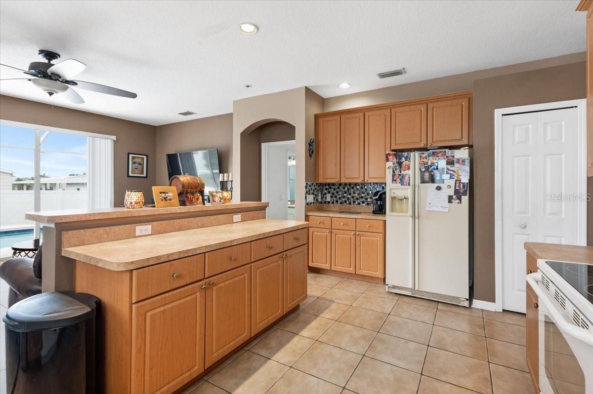 Image 16 of 32 For 5742 48th Street Circle E