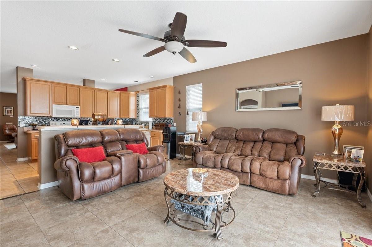 Image 19 of 32 For 5742 48th Street Circle E