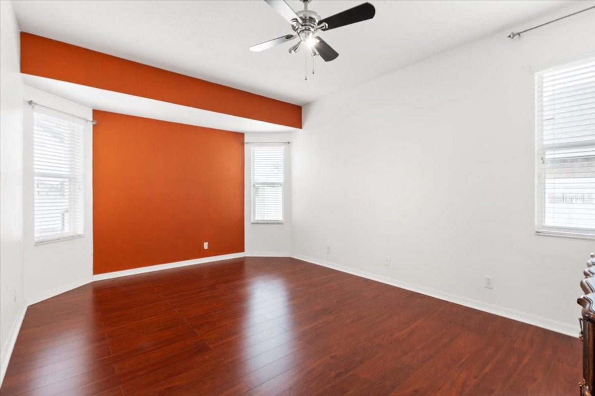 Image 21 of 32 For 5742 48th Street Circle E