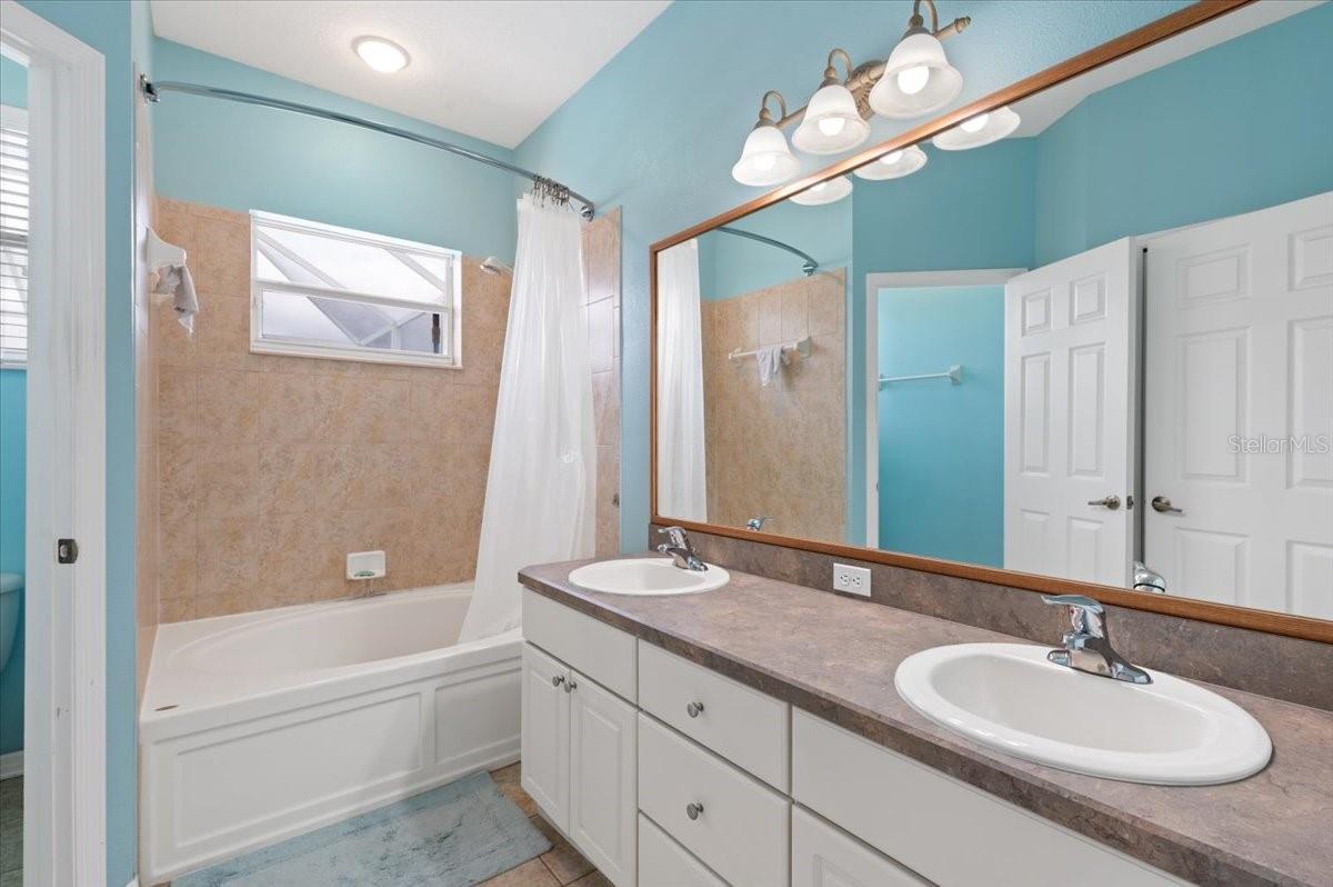 Image 24 of 32 For 5742 48th Street Circle E