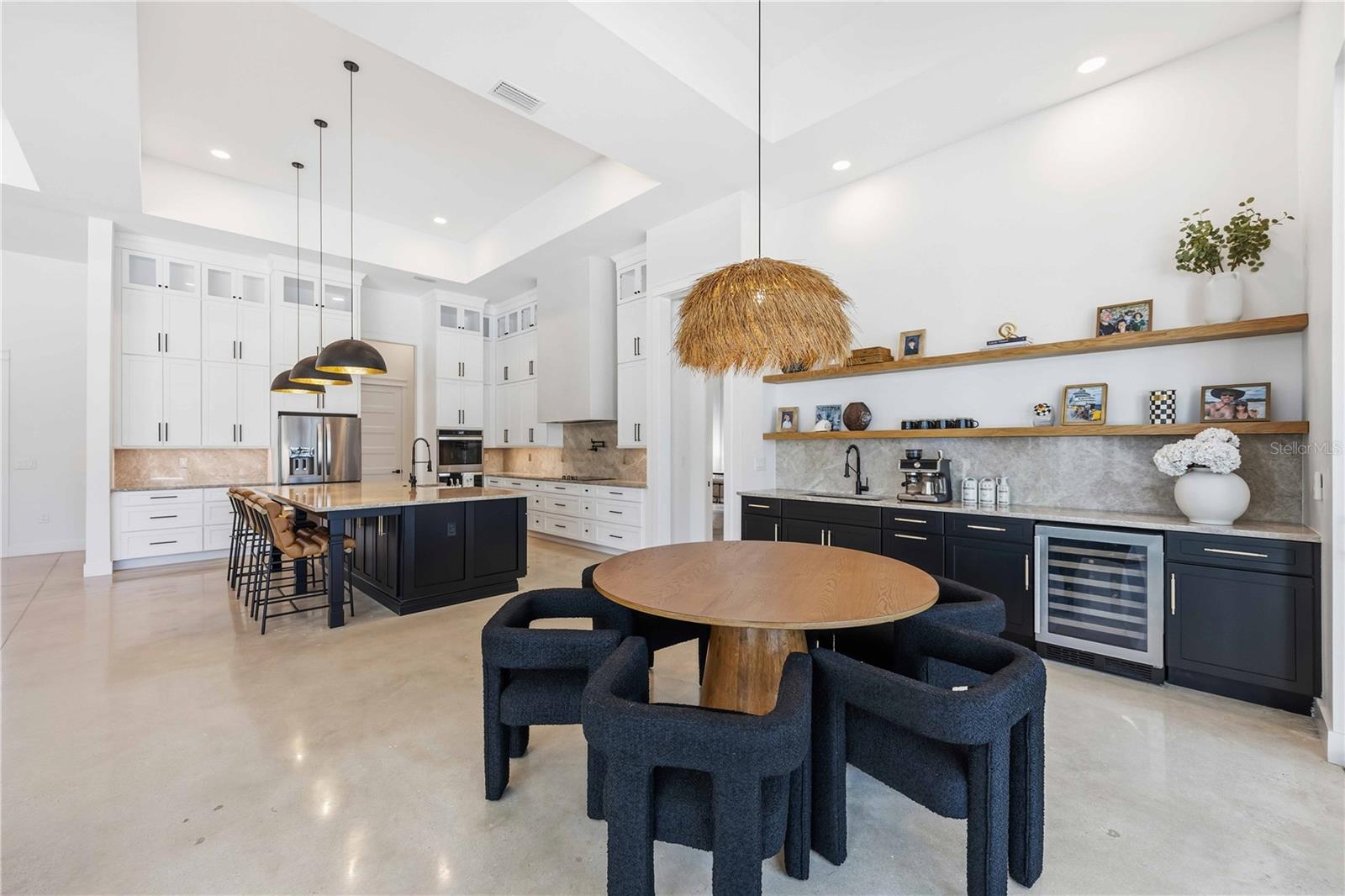 Image 15 of 86 For 143 Creek Drive Se