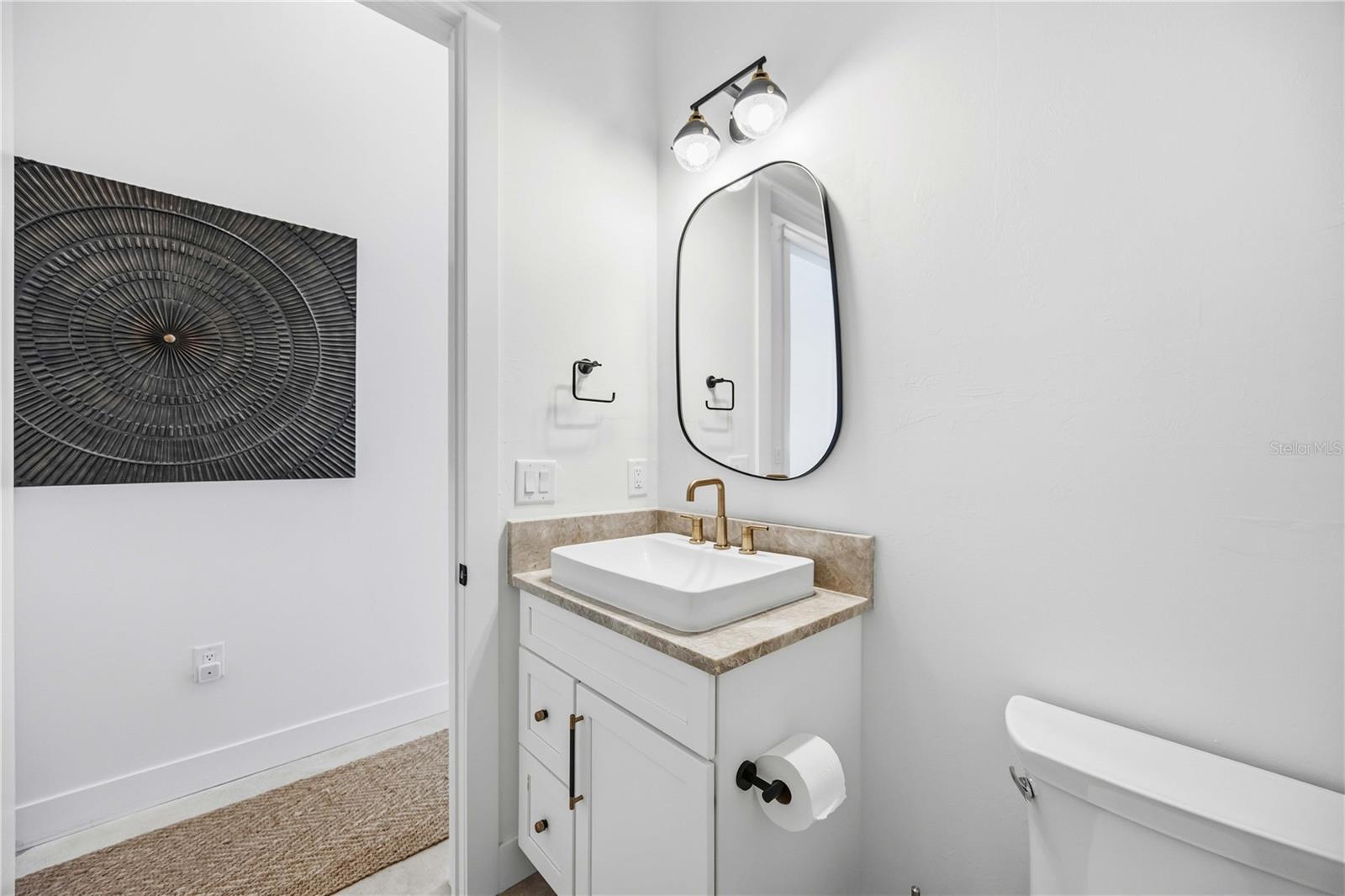 Image 41 of 86 For 143 Creek Drive Se