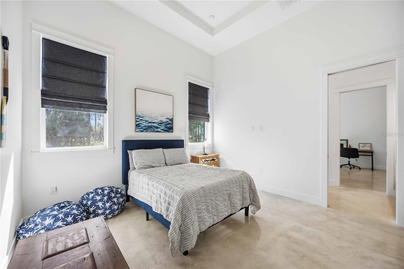 Image 43 of 86 For 143 Creek Drive Se