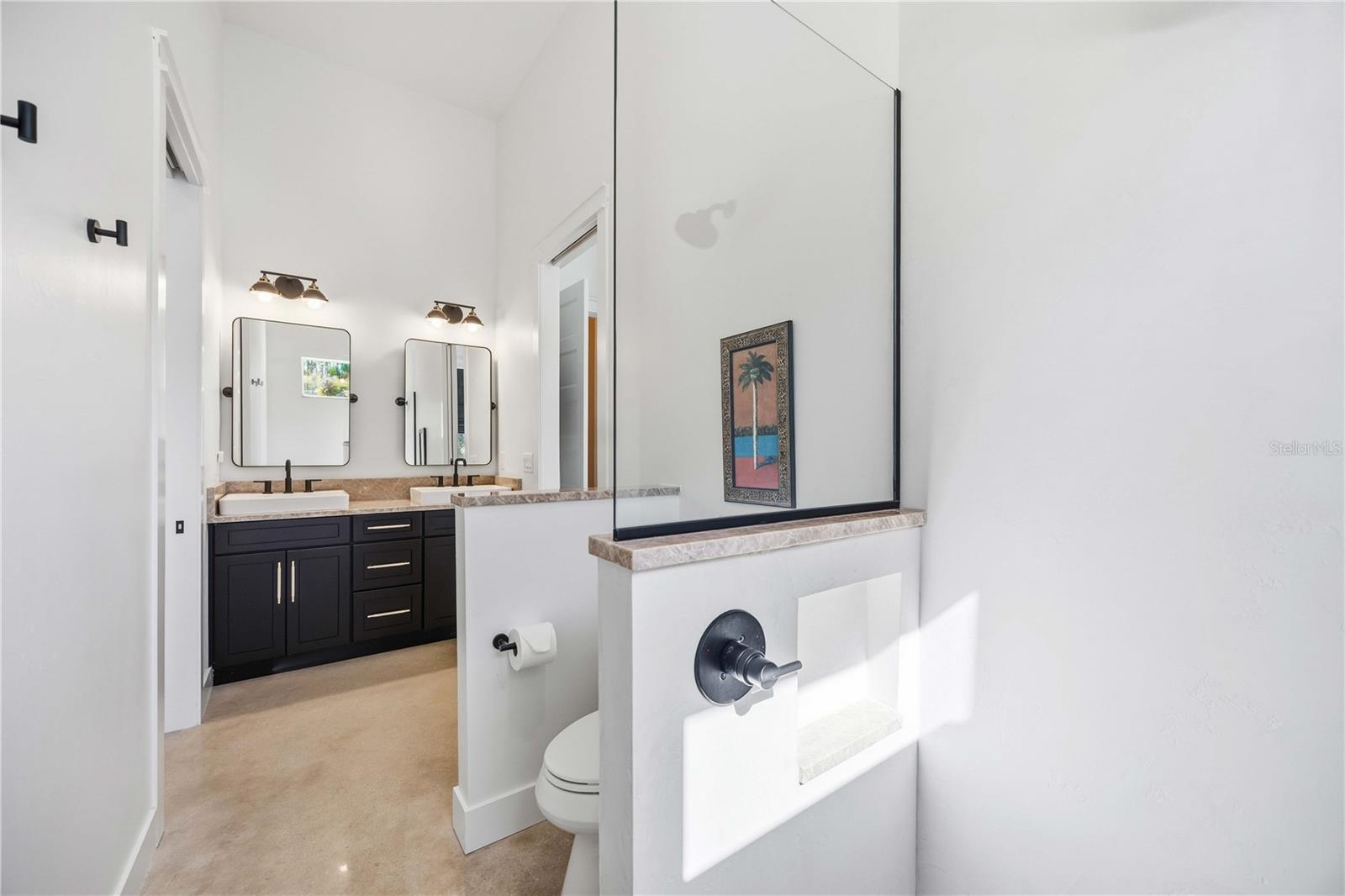 Image 47 of 86 For 143 Creek Drive Se