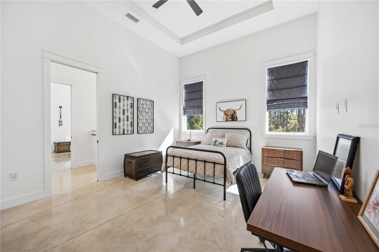 Image 49 of 86 For 143 Creek Drive Se