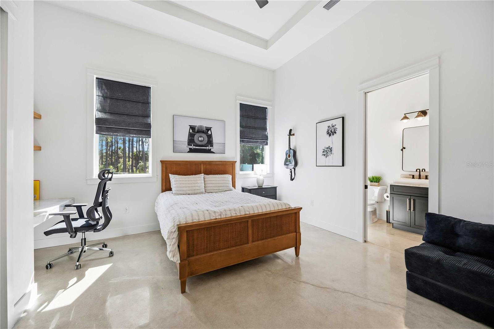 Image 51 of 86 For 143 Creek Drive Se