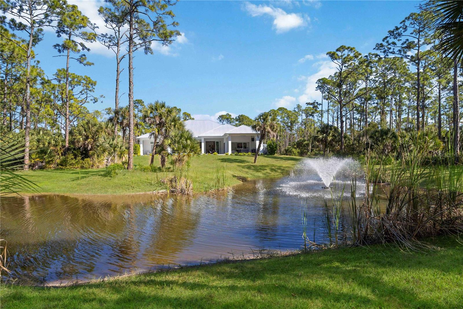 Image 76 of 86 For 143 Creek Drive Se