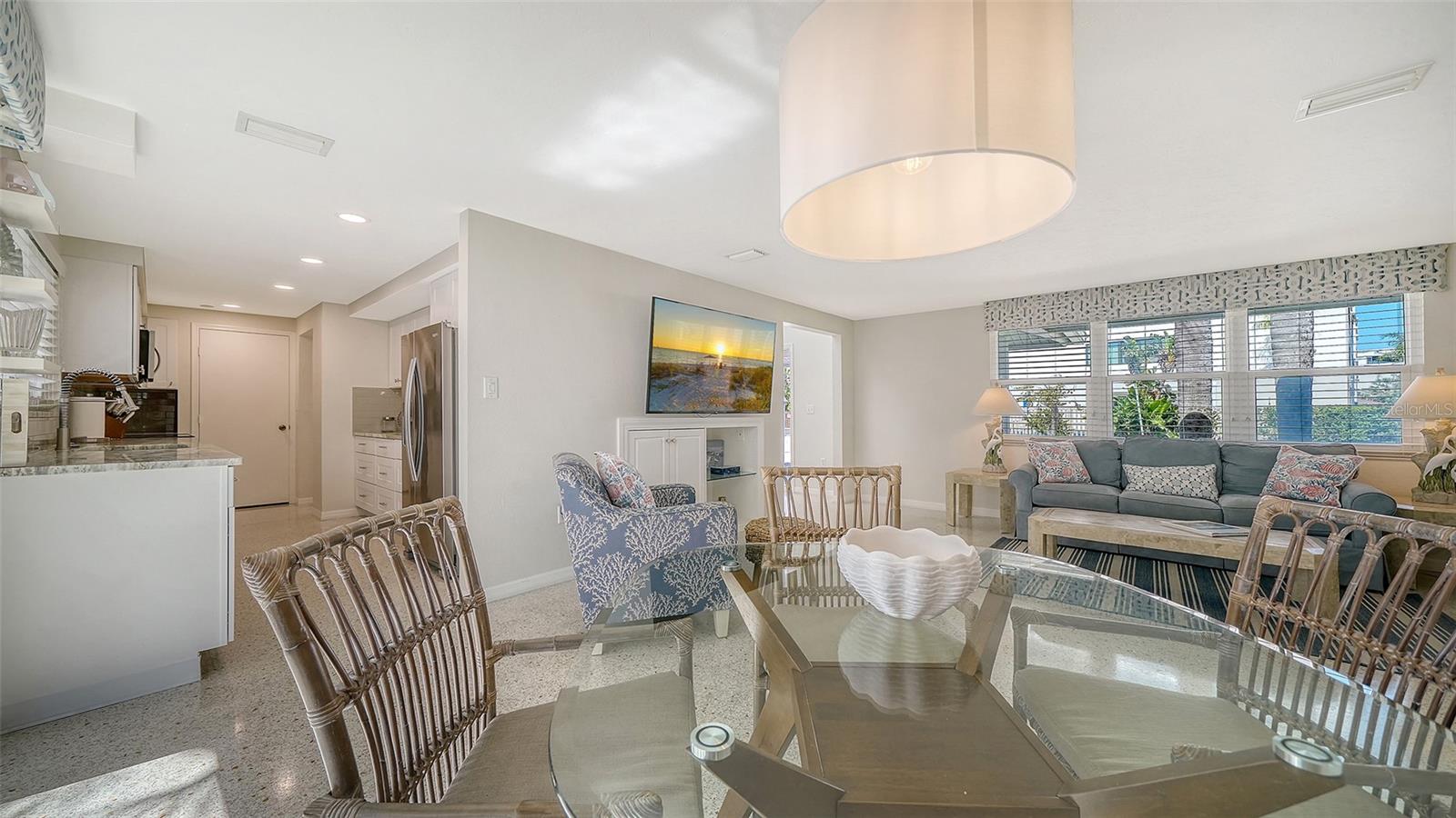 Image 10 of 56 For 404 Polk Drive